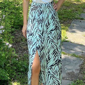 NWT WOMEN'S WAYF Altamont Tiger Print A-Line Midi Skirt SIZE S $89